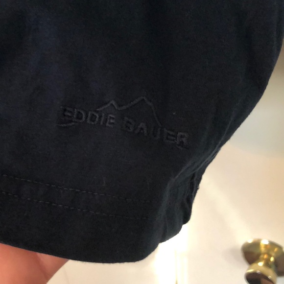 SOLD Men’s Eddie Bauer Long Sleeve T Shirt - Picture 2 of 5